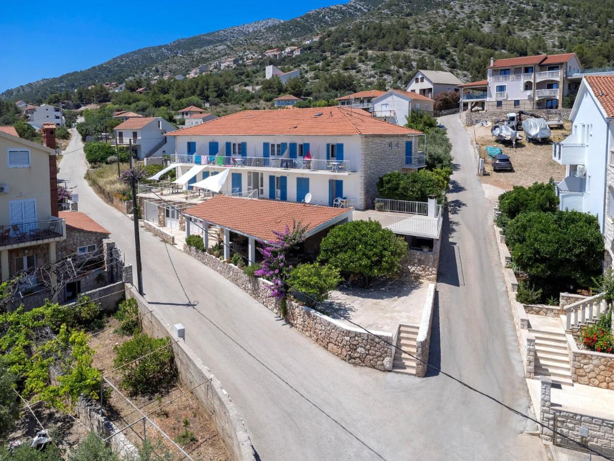 Pansion Jakas Zavala Exterior foto